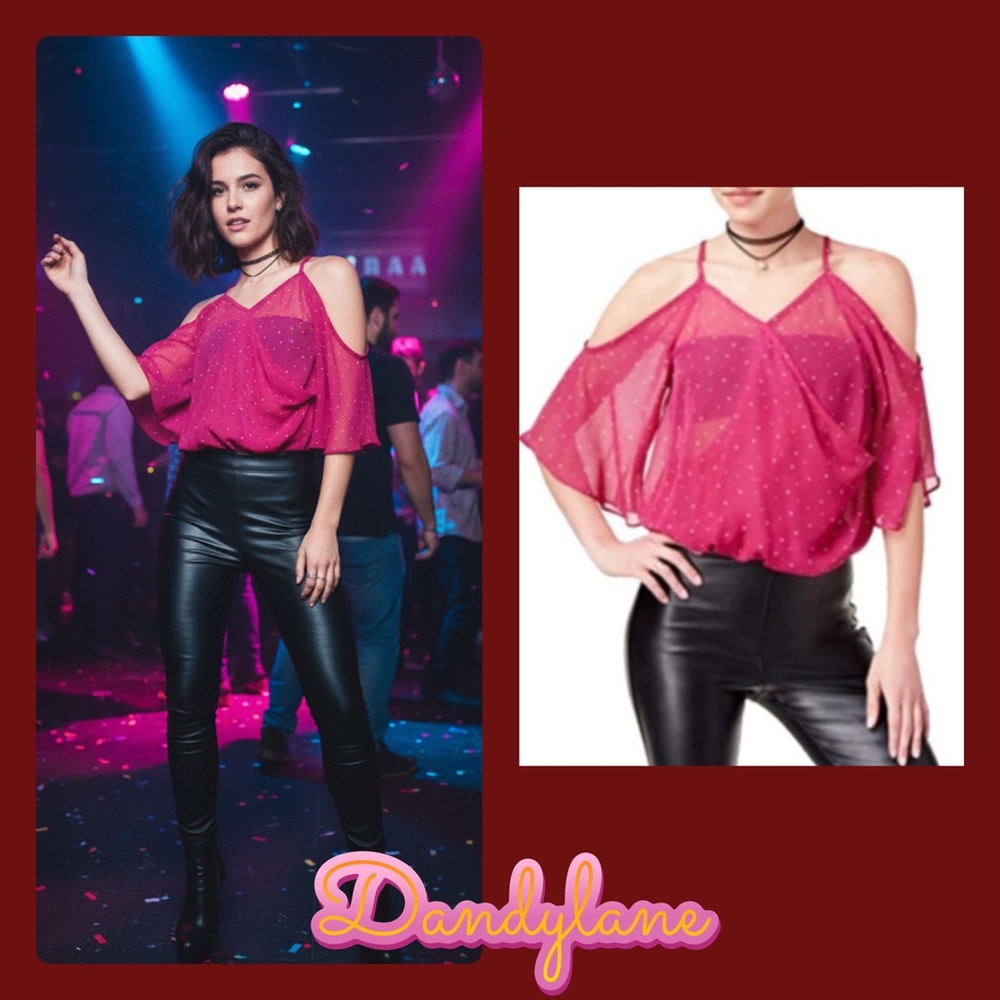 The Edit By seventeen cold shoulder star top size XS